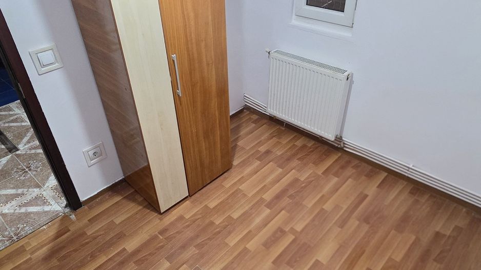 Apartament cu 4 camere + GARSONIERĂ la același etaj – VASLUI, Zona CARTIER - Poză 17