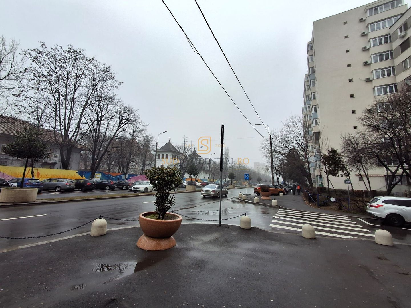 Apartament 4 camere, etaj 4/10, stradal Sos.Berceni, Sector 4 - Poză 1