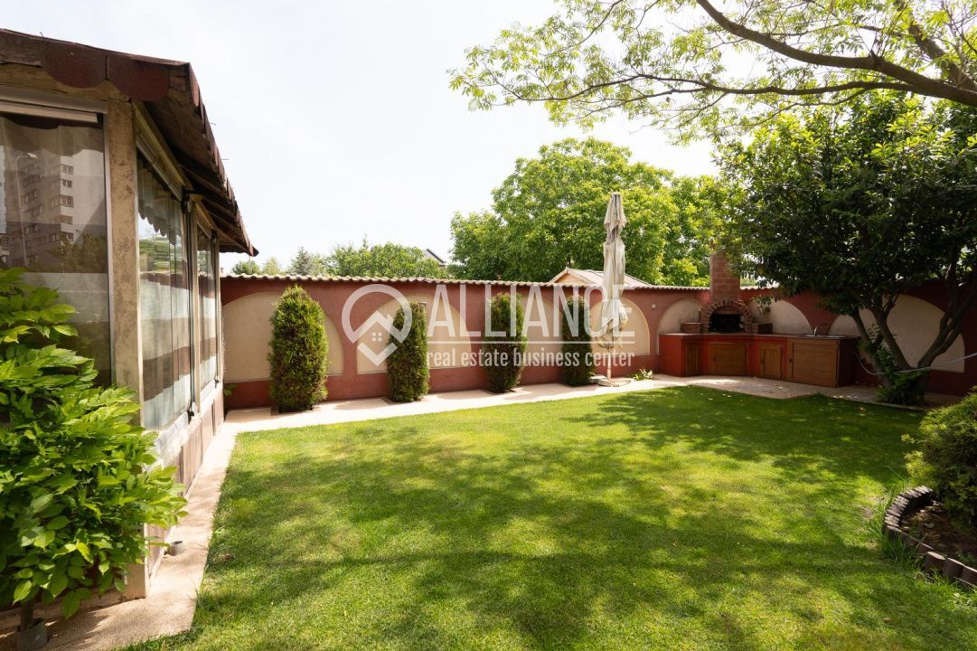 COMPOZITORI (COD10) - Casa deosebita de inchiriat - Poză 6