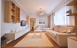 Apartament 3 camere, etaj intermediar, renovat zona strazii Albac - Poză 2