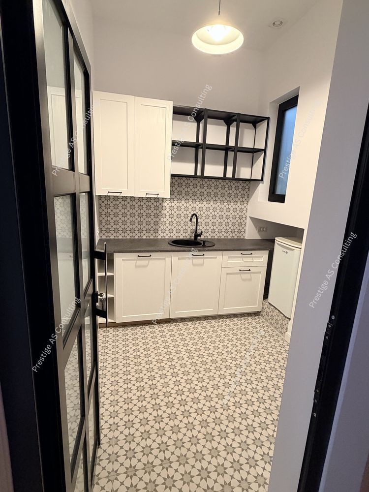 Spatiu Birou | 3 Camere | Zona Centrala | Cladire Istorica - Poză 7