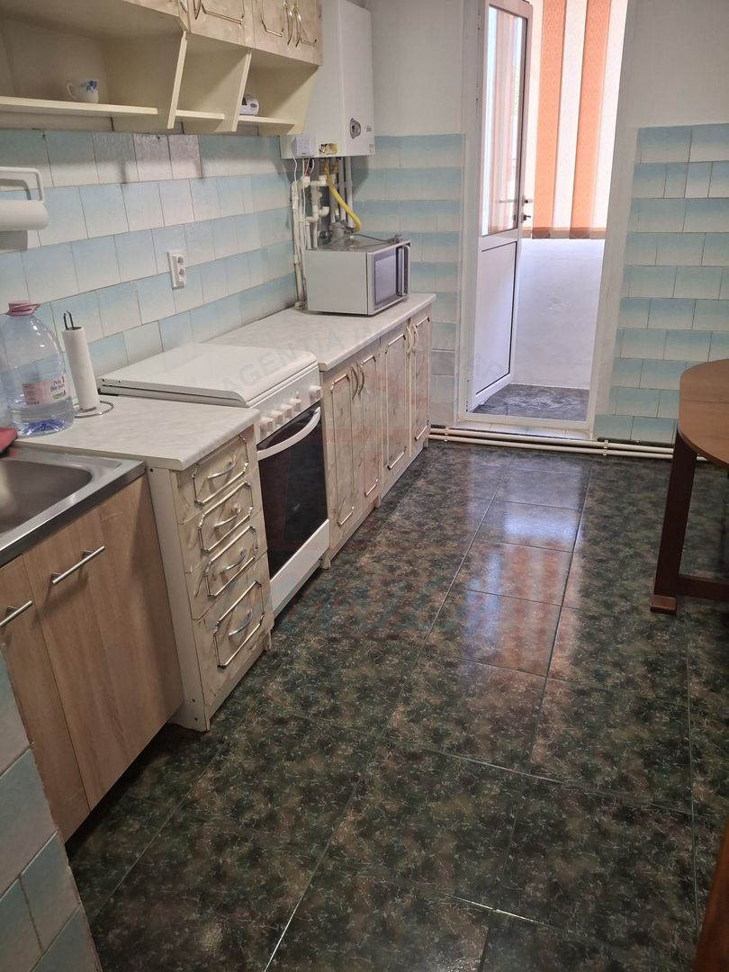 🏡 Apartament cu 2 camere de închiriat – Micro 18 - Poză 1