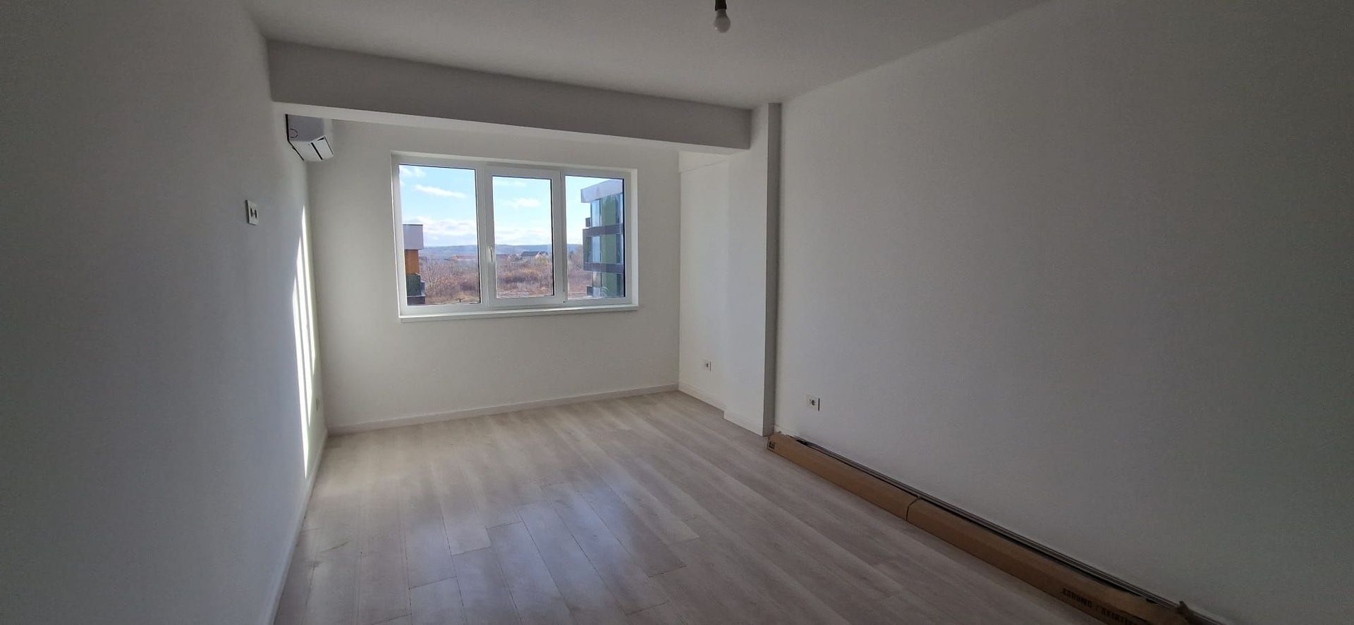 FINALIZAT! Ap. 2 camere dec. ,59mp, Valea Lupului -103500euro cu TVA - Poză 1