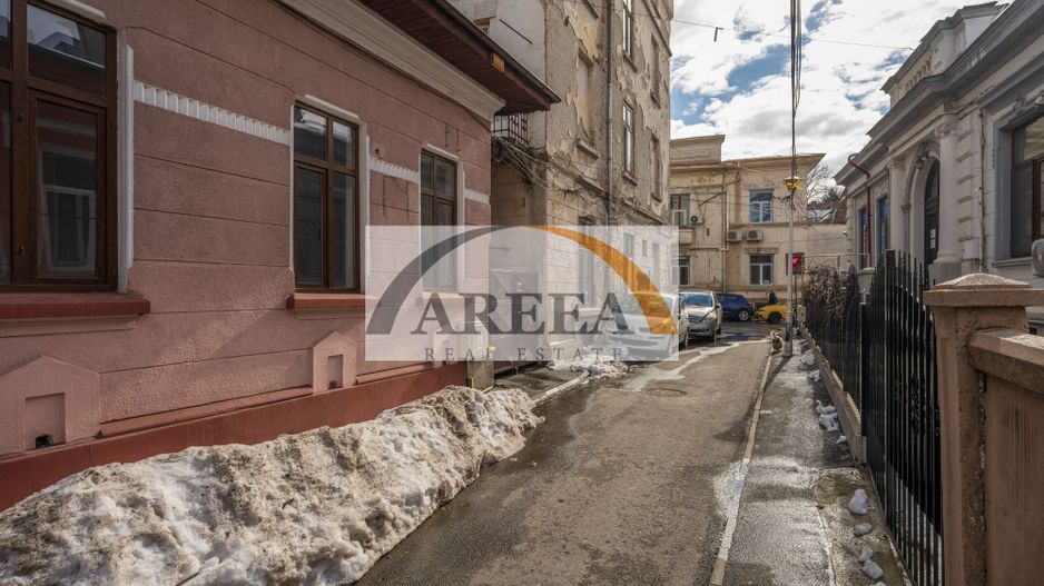 VILA RENOVATA SI ELEGANTA - 131 mp, 6 camere - Mitropolie / Unirii - Poză 29