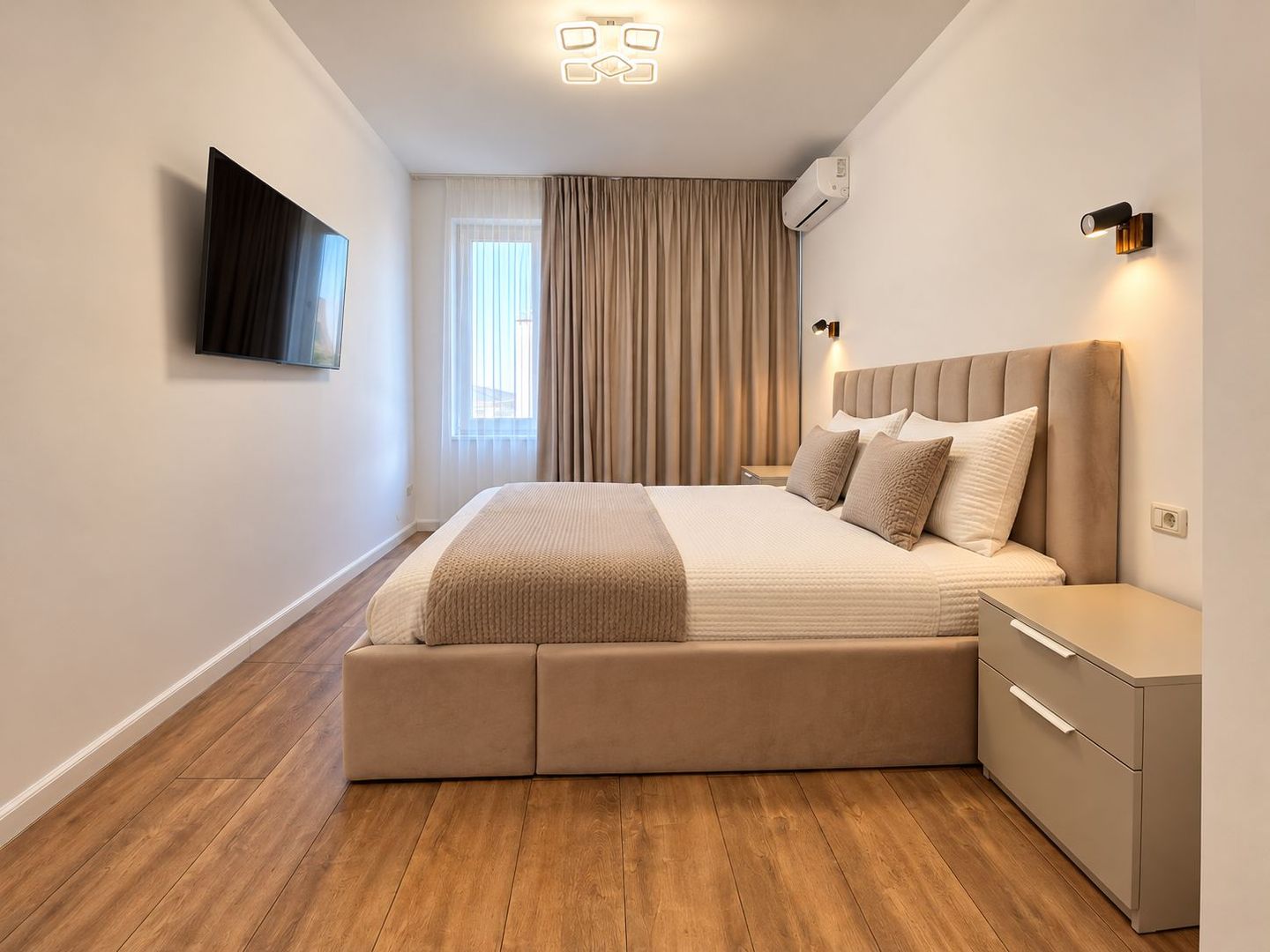 Casă de închiriat Tunari AeroCity, 3 dormitoare, 3 băi, curte 400m - Poză 8