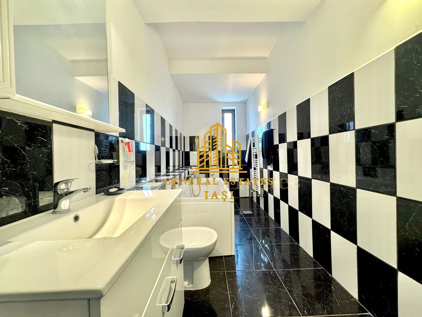 Proprietate Exclusivă în Bucium – Priveliște Panoramică asupra Iașului - Poză 18