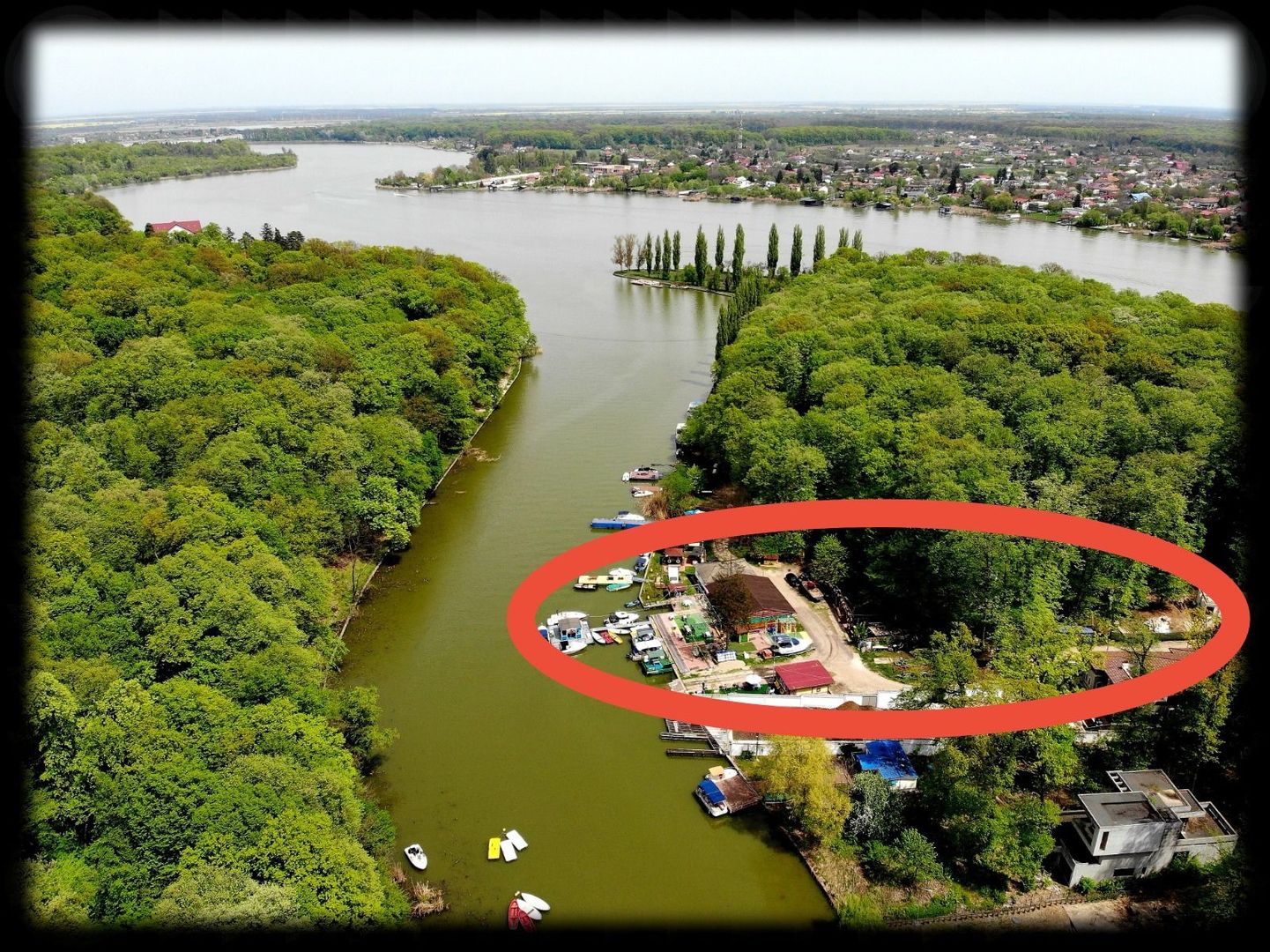 Proprietate unică Lacul Snagov 4390 mp cu deschidere de 70 ml la lac - Poză 1
