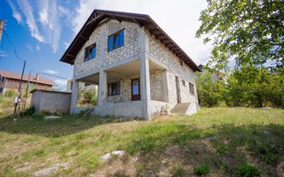 Vânzare, casă 2 nivele , str.  Odihna Satului, Dumbrava - Poză 5