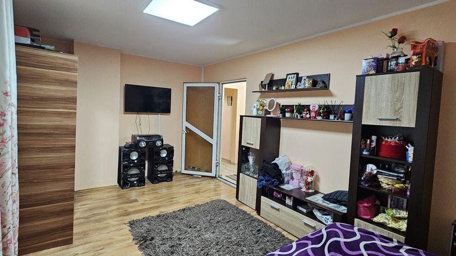 4 camere, decomandat, Micro 20,  parter - Poză 1