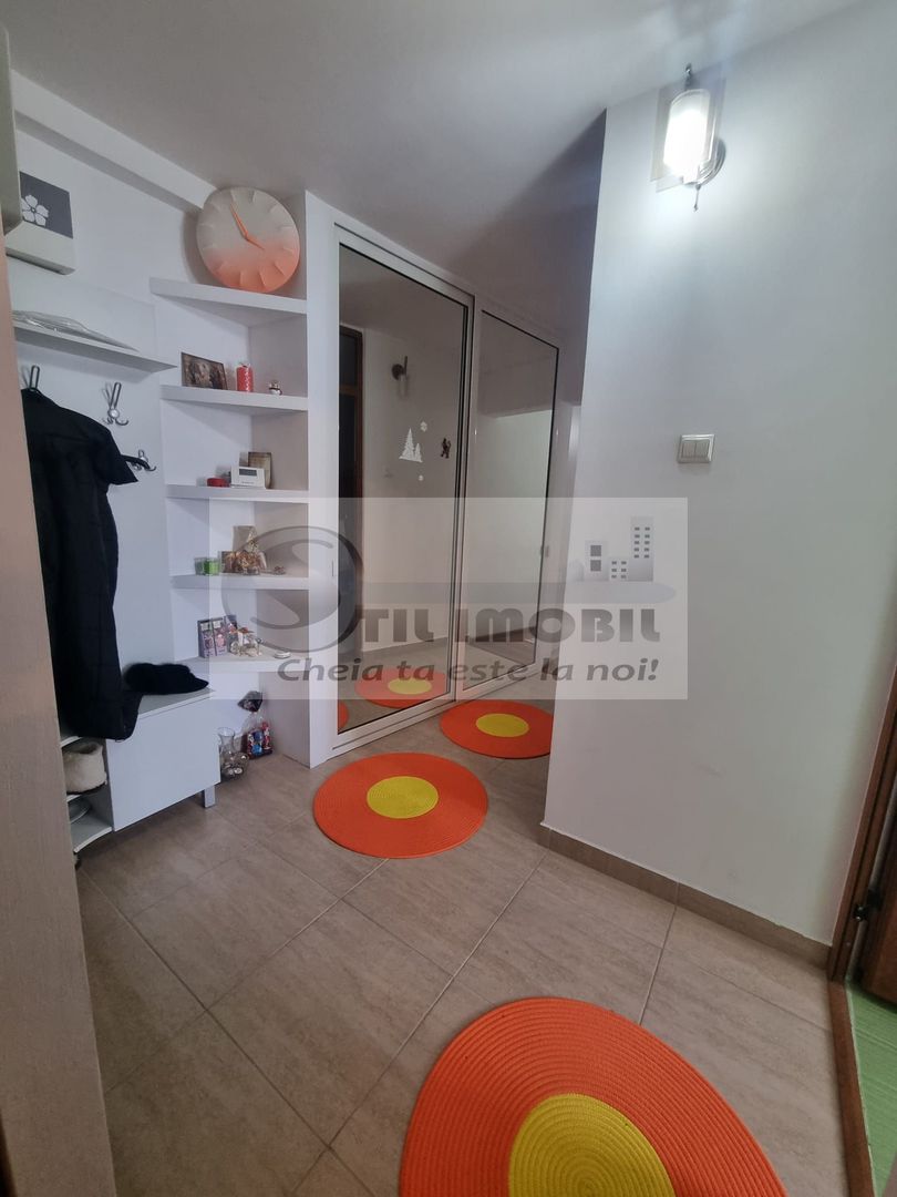 Apartament cu 3 cam, dec, 75 mp, 2 bai, balcon, Nicolina - 135000 euro - Poză 2