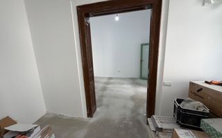 SPATIU COMERCIAL DE INCHIRIAT | 47 MP | RENOVAT | ZONA PIATA VICTORIEI - Poză 3