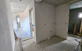 Casa 12 camere, pretabila ca pensiune sau pentru apartamentare - Poză 11