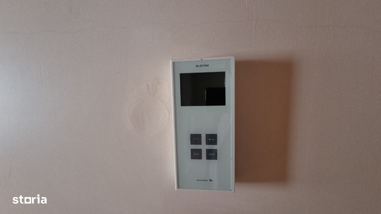 Chirie sau Vânzare - Vila Mare 3 Apartamente + Buncăr – Privat Afacere - Poză 12
