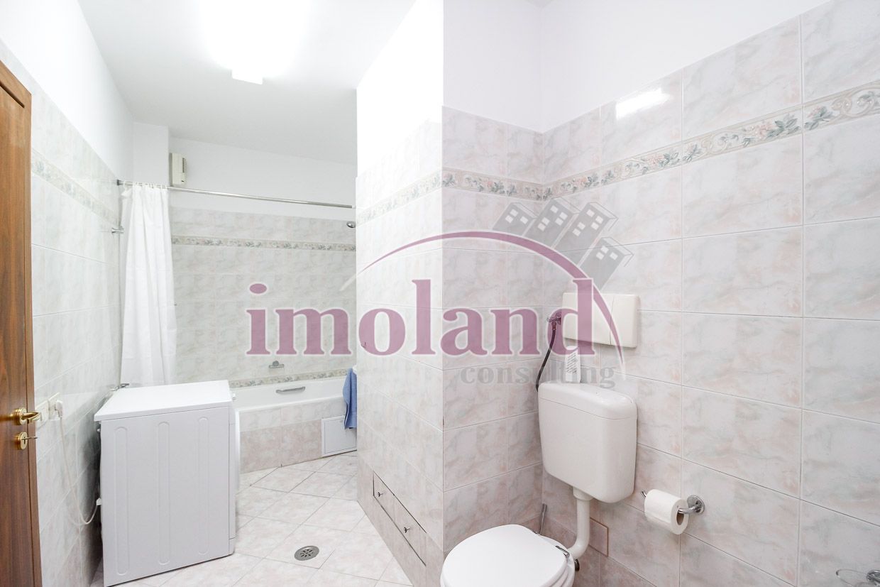 Apartament - inchiriere - 4 camere - rezidential/birou - Primaverii - Poză 23