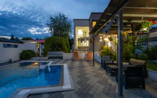 Vilă 342 mp cu piscină și 800 mp teren / 4 dormitoare / Pleașa - Poză 19
