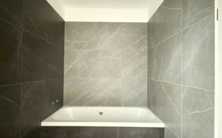 Com 0 | Duplex superb cu 5 camere despartit prin garaj | Dumbravita - Poză 5