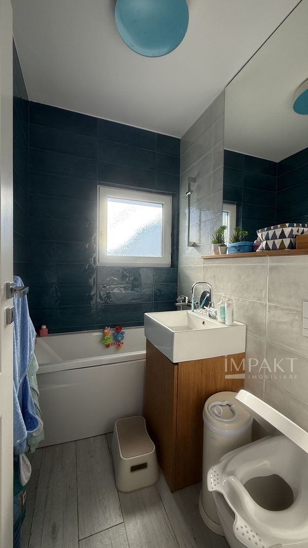 Apartament la cheie cu 3 camere in Borhanci - Poză 5