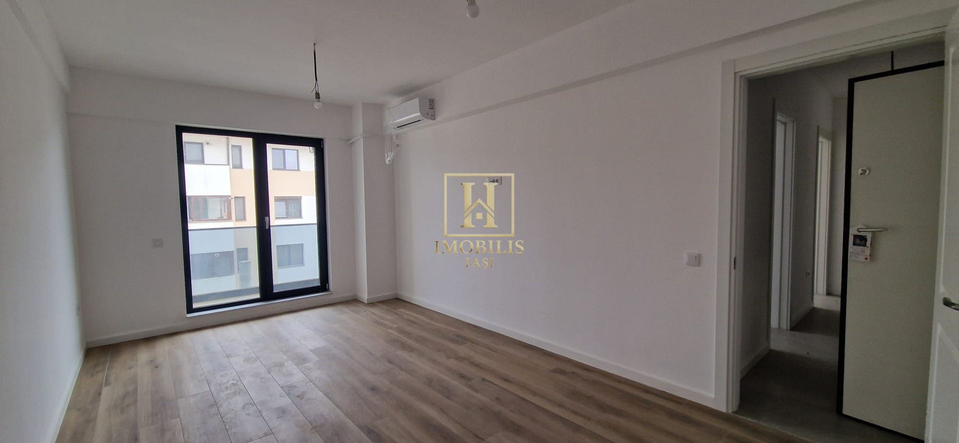 INTABULAT! Apartament 2 camere Dec. 58 mp, 99700 euro-Bucium - Poză 2
