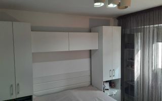 3 camere decom. , 2 bai, etaj 1, Mazepa 1 , renovat, mobilat, utilat - Poză 3