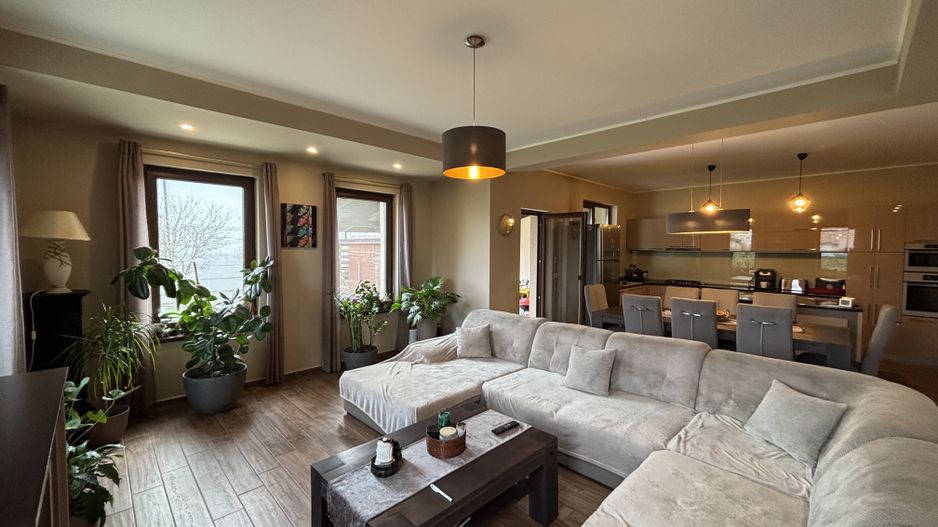 Duplex despărțit prin camera tehnica, zona Pădure Dumbravita - Poză 3