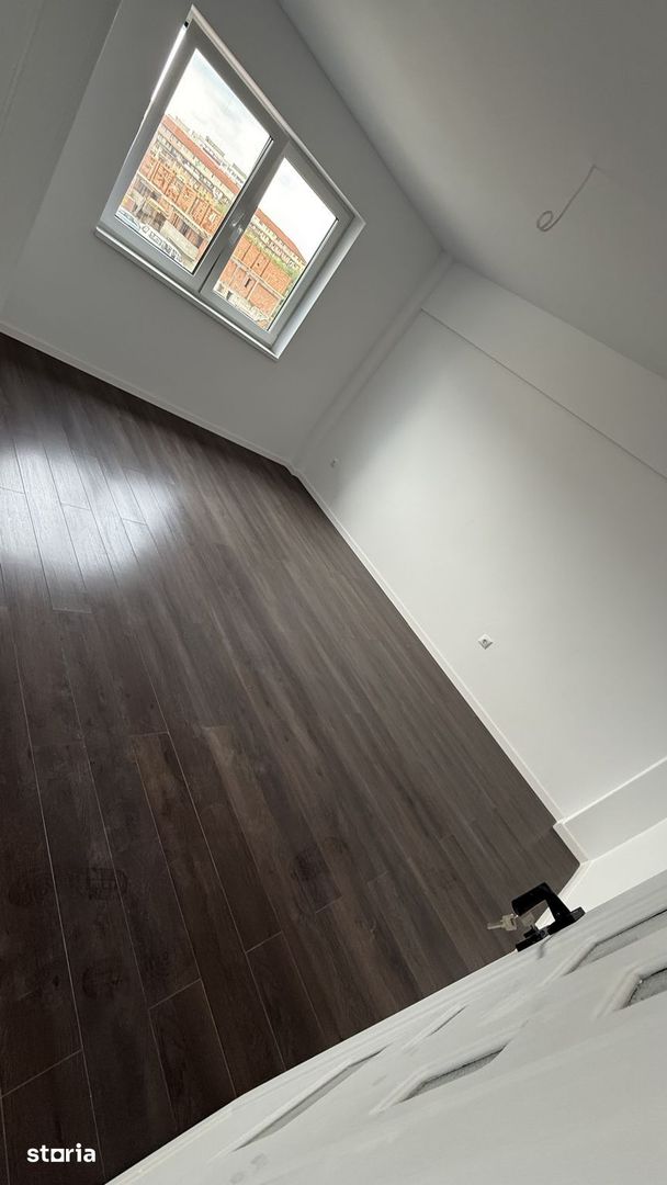 Apartament cu 2 camere, decomandat, etaj1, zona Doamna Stanca - Poză 10