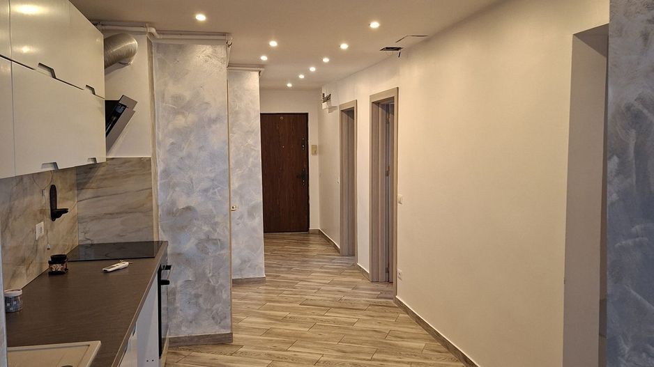 Apartament 3 camere - Poză 1
