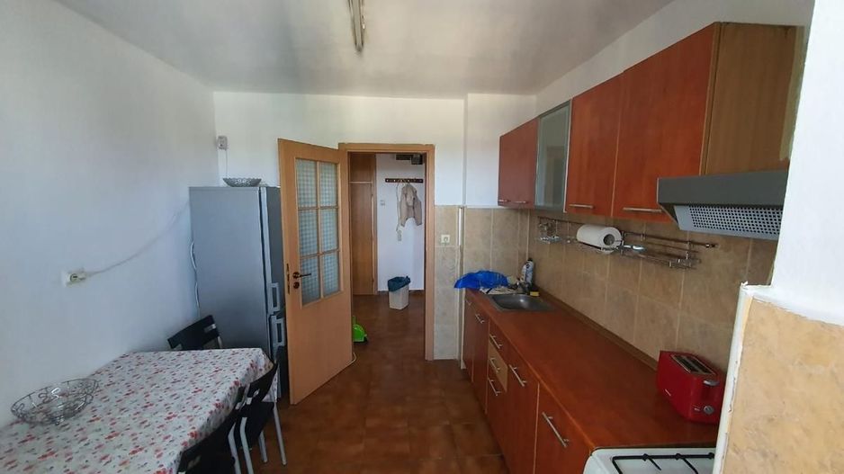 Apartament cu trei camere, Piata Sudului, 184.000€ negociabil - Poză 5