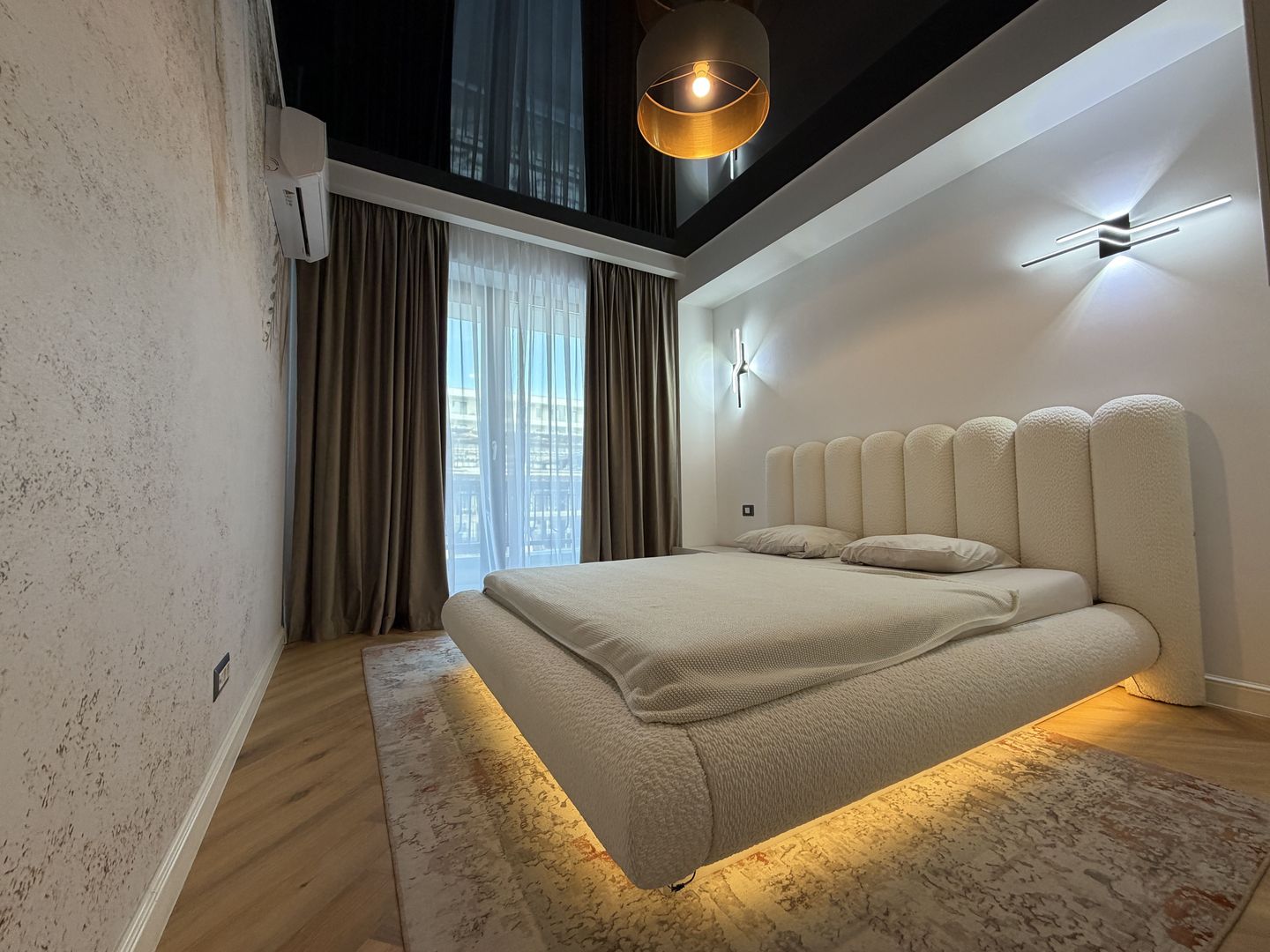 NOU - PRIMA INCHIRIERE | MOBILAT SI UTILAT | TERASA | LOC DE PARCARE - Poză 1