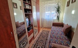 Apartament 3 camere de vânzare – Vasile Aaron - Poză 3