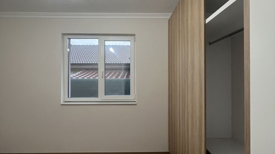 Duplex modern la 15 min de oraș - Poză 3