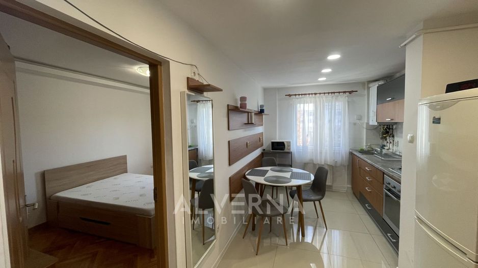 Apartament 3 camere | 67mp | balcon | 2 parcari | cartier Manastur - Poză 2