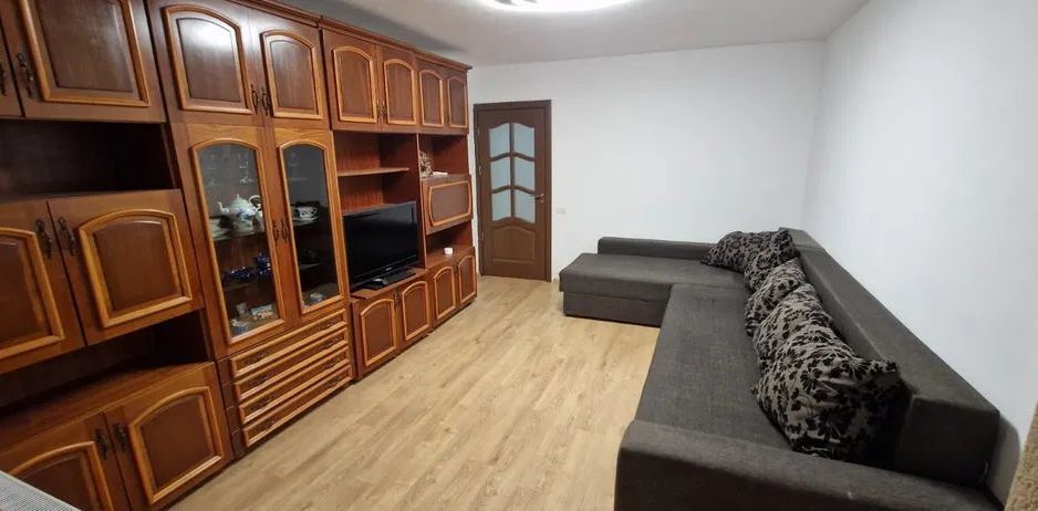 Apartamnet 2 camere zona Timpuri Noi - Poză 4