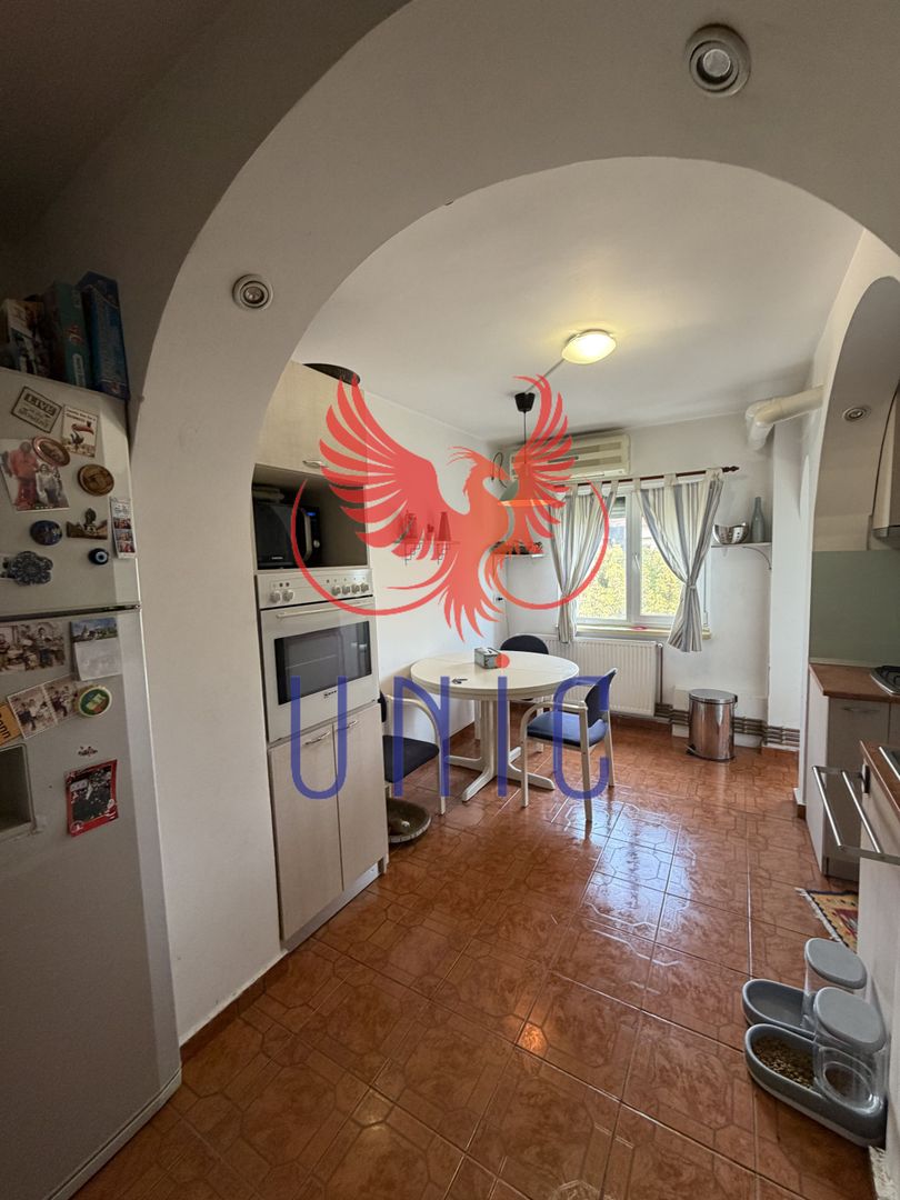 3 decomandate 1 Mai - Poză 18