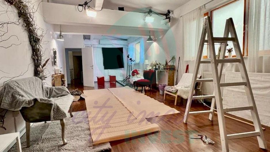 IMOBIL RENOVAT CU CURTE PROPRIE- ROND COSBUC - Poză 6