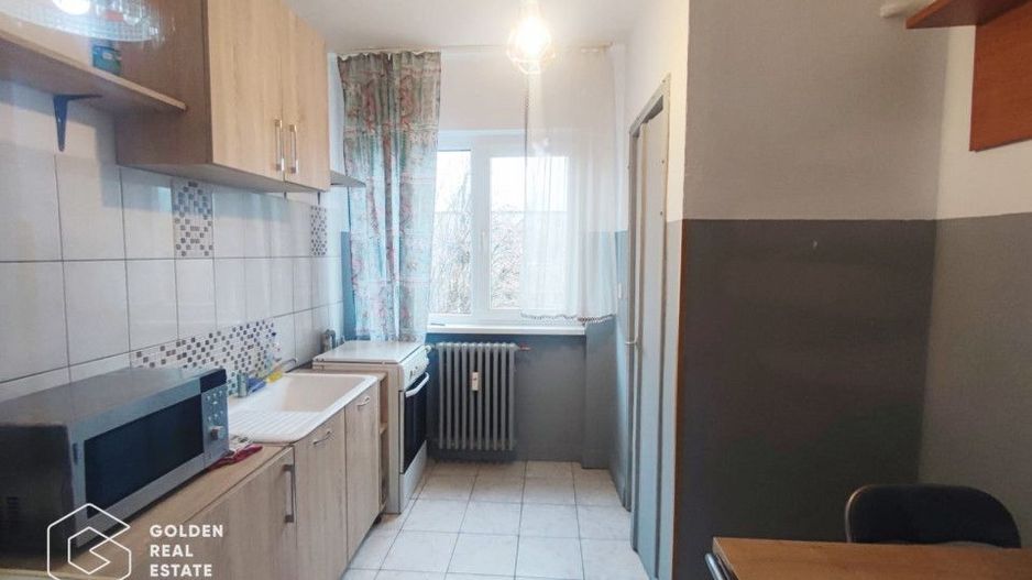 Apartament spatios si decomandat, zona Podgoria - Poză 5
