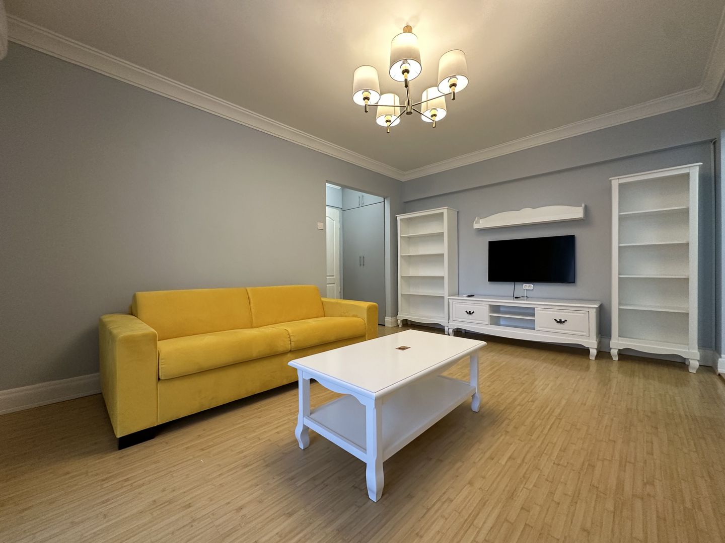 PIATA ROMANA - Piata Amzei | 2 Camere Renovat + Metrou 450M - Poză 1
