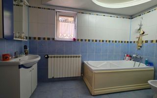 VILĂ SPAȚIOASĂ ÎN TĂTĂRAȘI | 450 MP | CURTE 400 MP - Poză 6