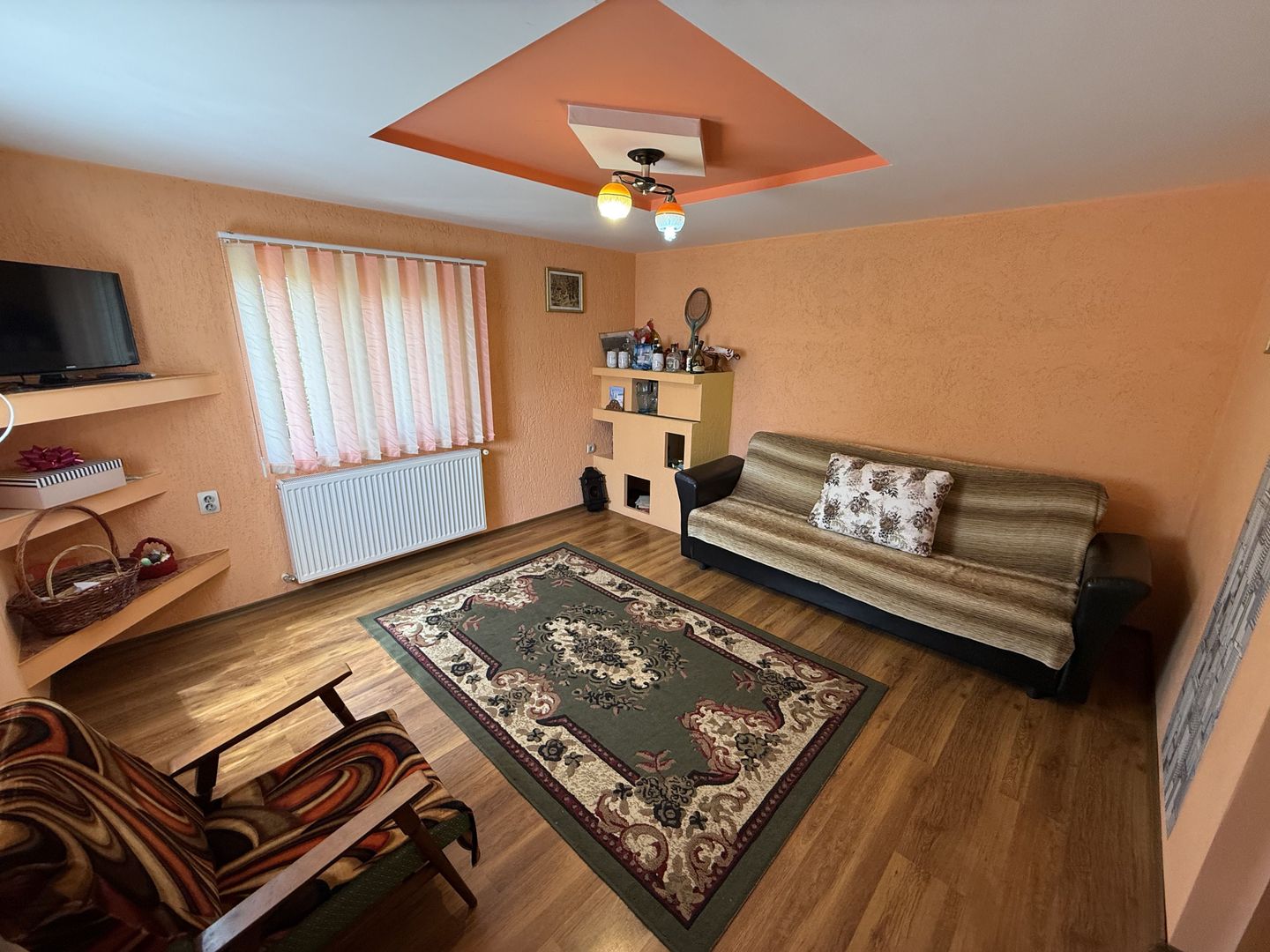Vila construită in 2010 - P+1+pod - S=236 mp și curte 238 mp Campina! - Poză 10