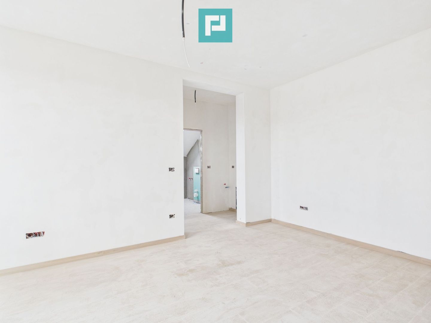 Apartament la mansardă în Freidorf - Shopping City - Poză 6