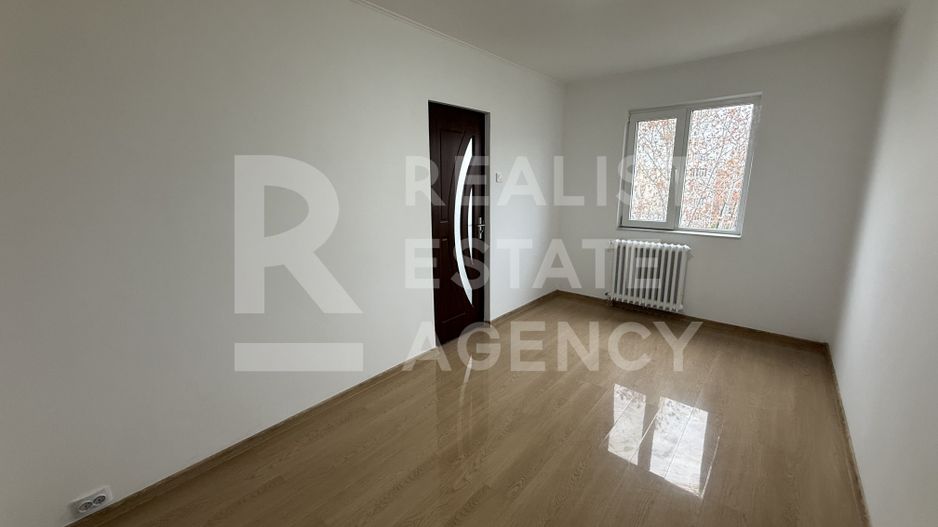 Apartament cu 3 camere,renovat, Alexandru cel Bun, Iași - Poză 7