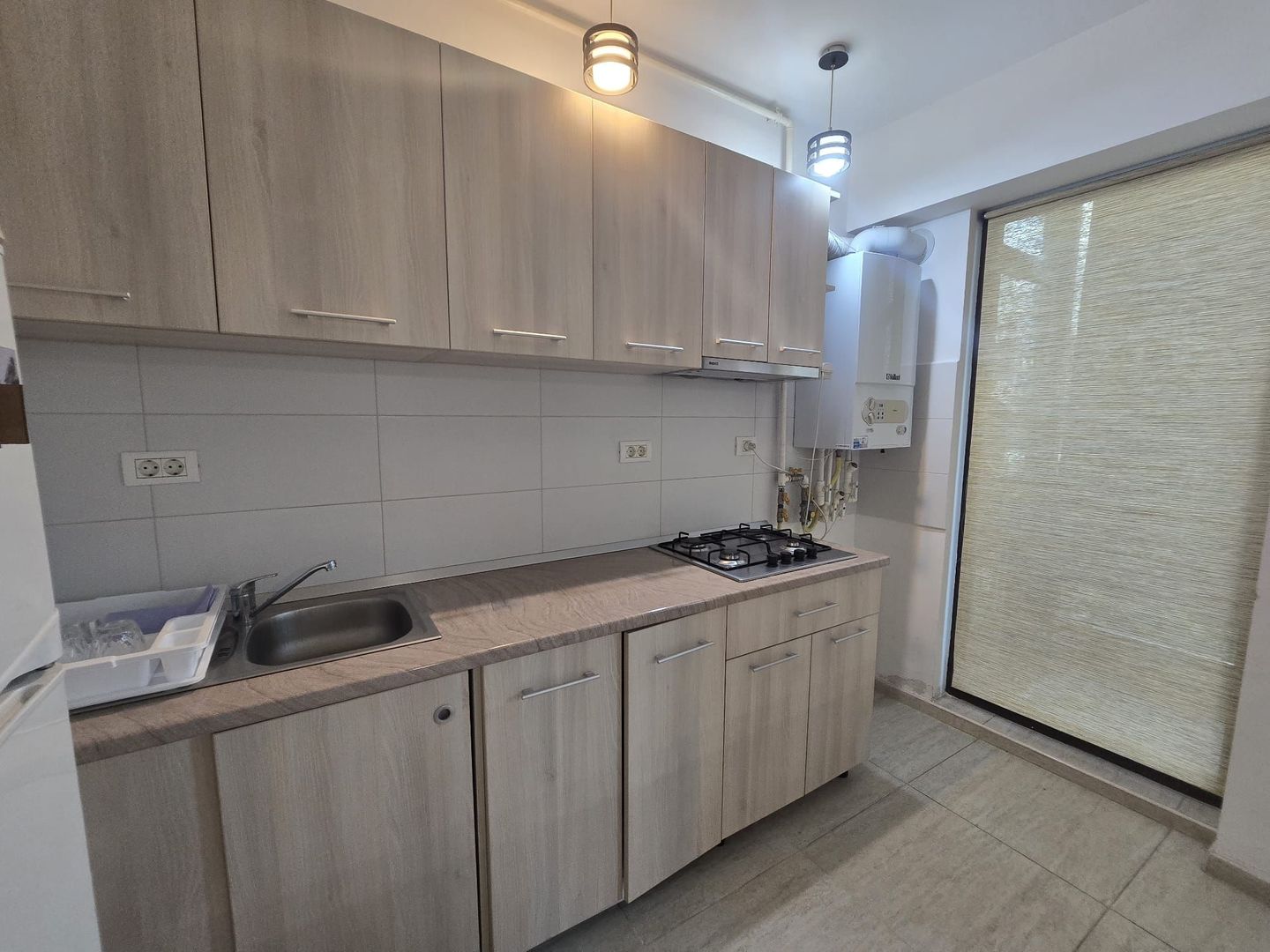 Apartament cu o cameră de închiriat în Tomis Nord, Constanta - Poză 11