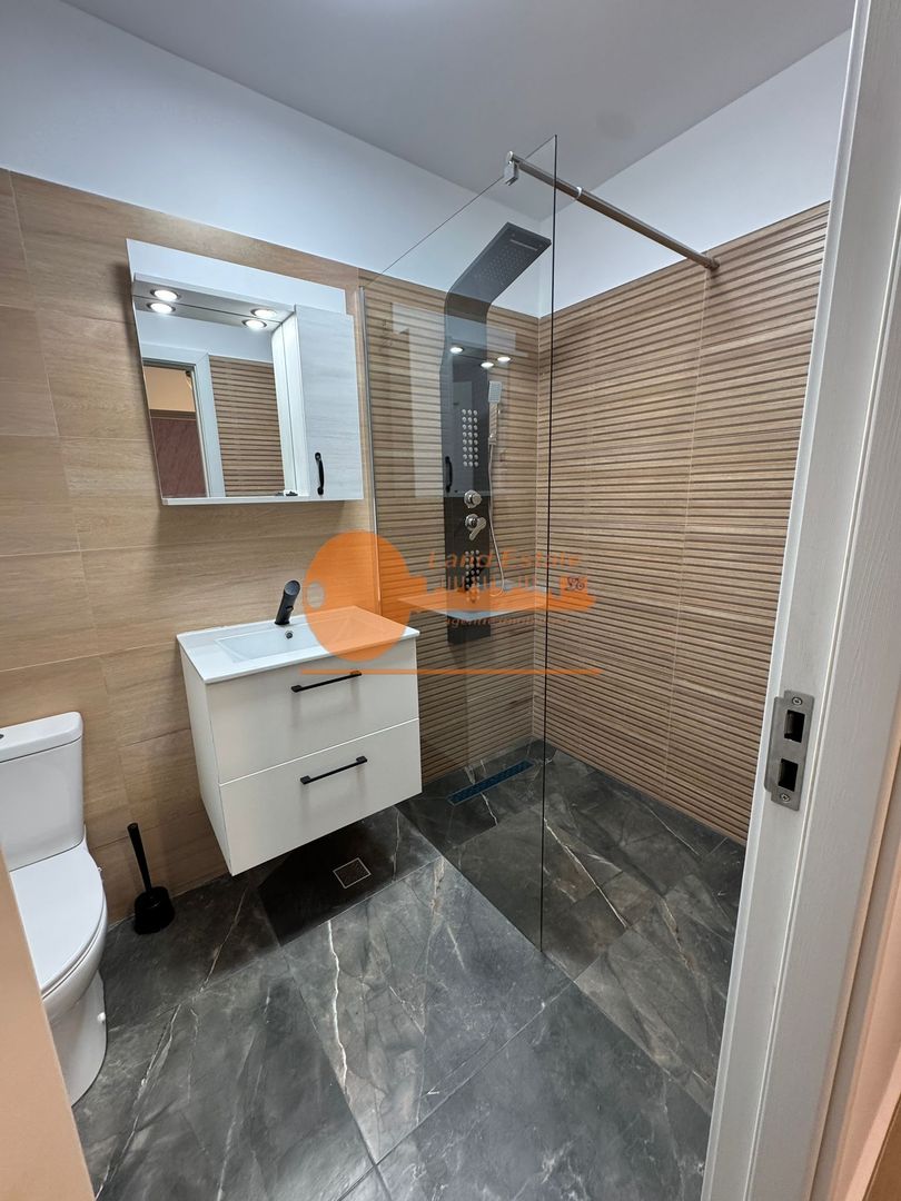 Studio Lujerului-Virtutii ( 1 minut tramvai- 8 minute metrou ) - Poză 11