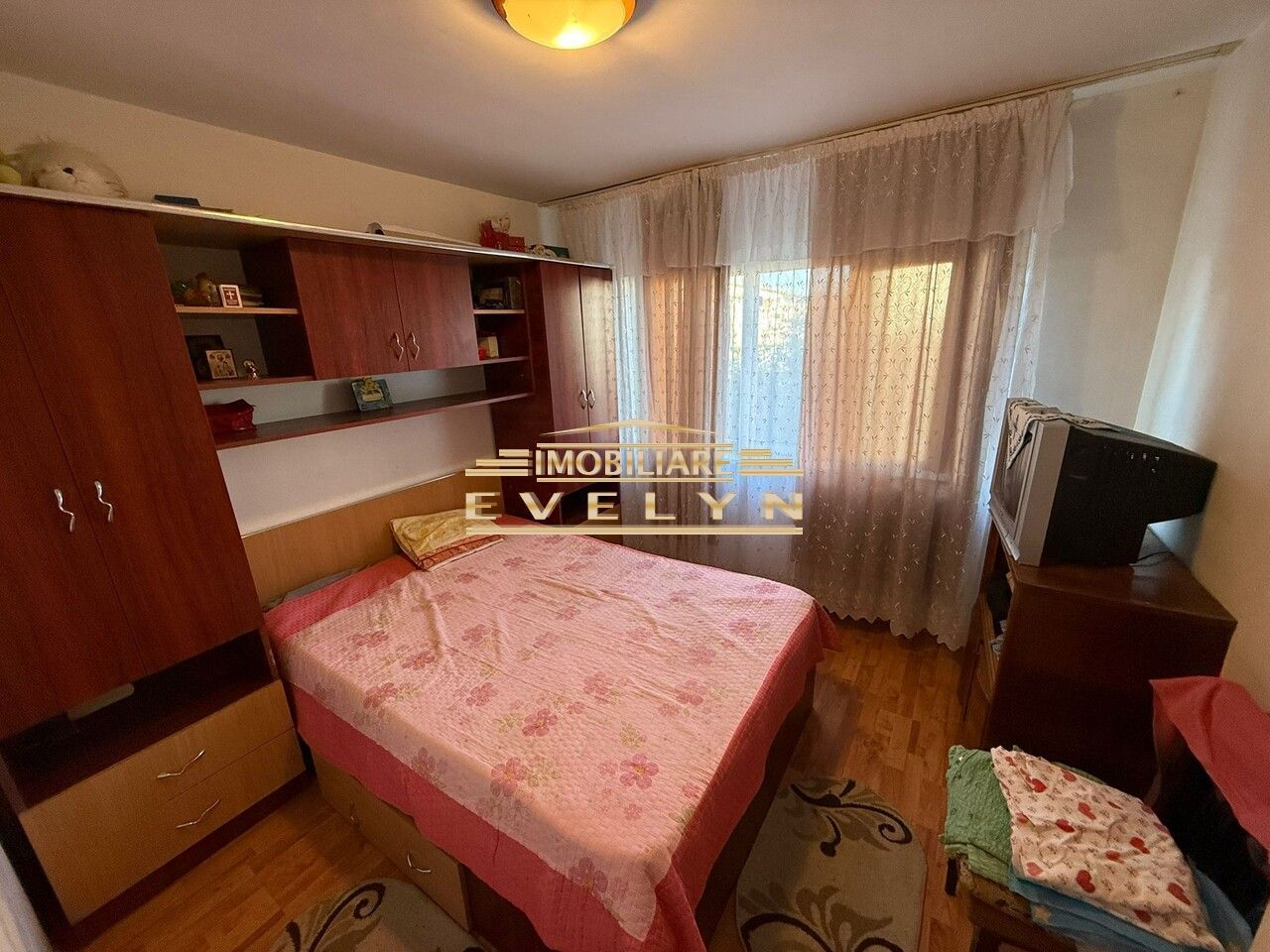 De vânzare apartament 2 camere, etaj 1, zona Bucovina (Ovisim) - Poză 2