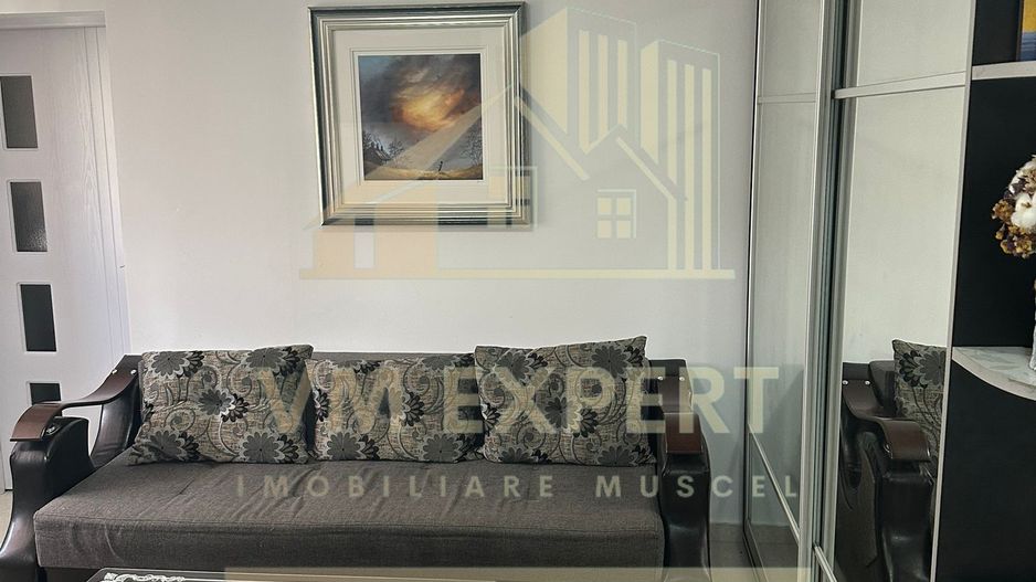 APARTMENT 2 CAMERE ETAJ 3 CAMPULUNG VIȘOI - Poză 3