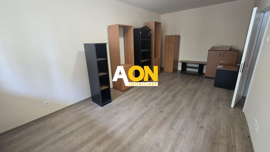 Apartament 3 Camere Renovat, Etaj 1, Cetate - Poză 6