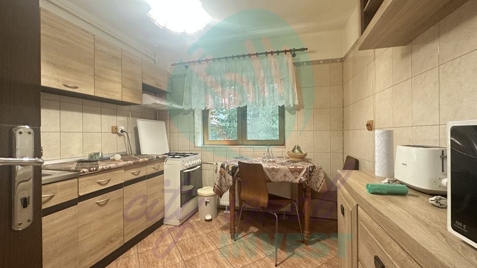 4 camere la 8 minute de METROU PIATA VICTORIEI - Poză 4