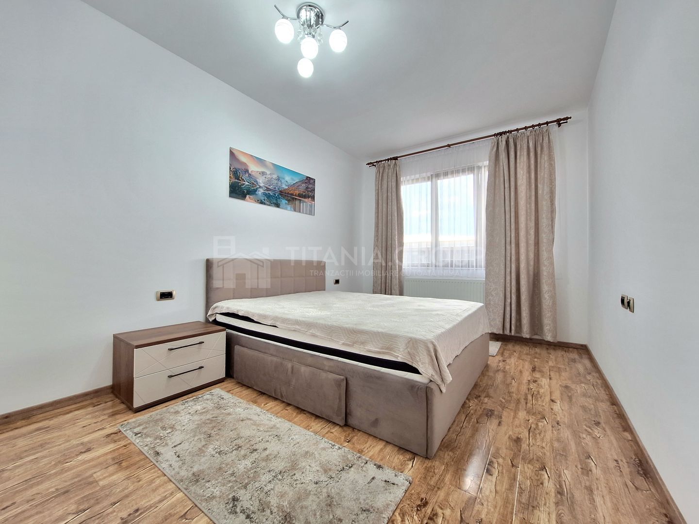 Apartament decomandat ultraspatios 72mp, 2 bai, Isaran Coresi - Poză 4