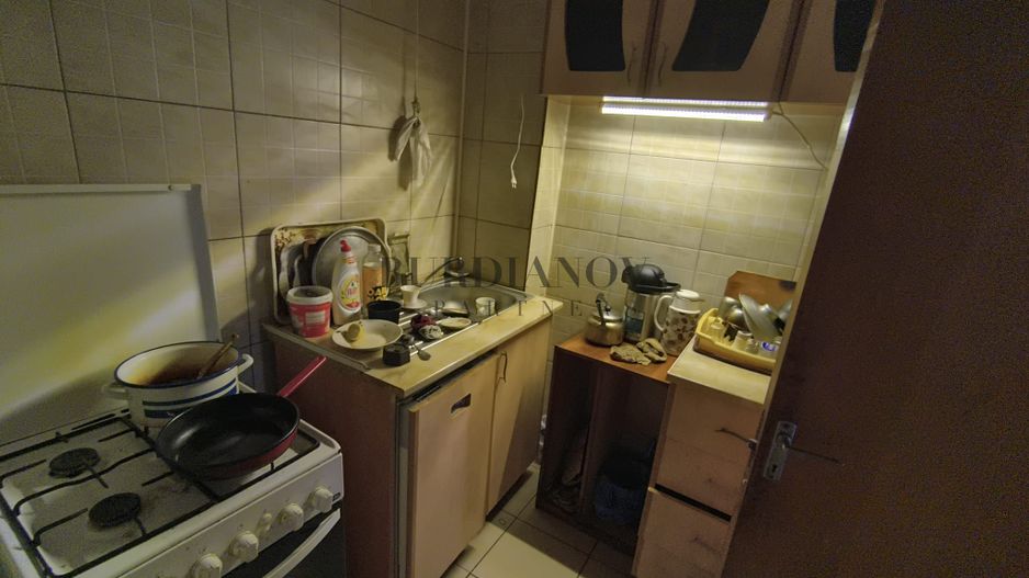 Apartament 3 camere strada Ion Berindei 11 decomandat - Poză 6