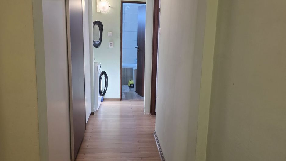 Apartament cu 3 camere Torontalului - Poză 8