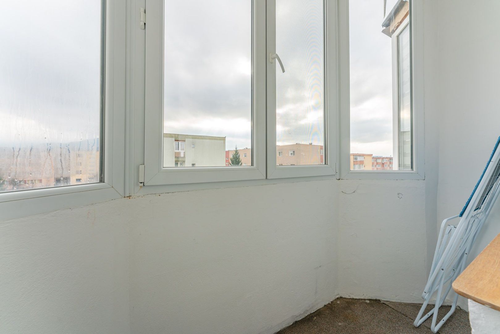 Garsoniera mobilata cu loc de parcare - Poză 10